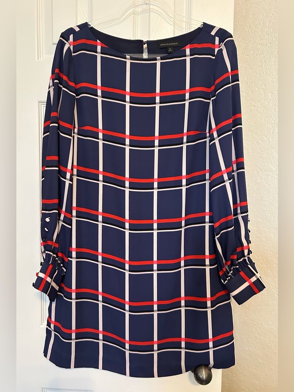 Banana Republic Navy Plaid Long-Sleeve Shift Dress with Red and White Windowpane